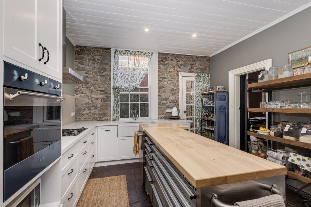 100 Railway Rd, Elmore, VIC 3558