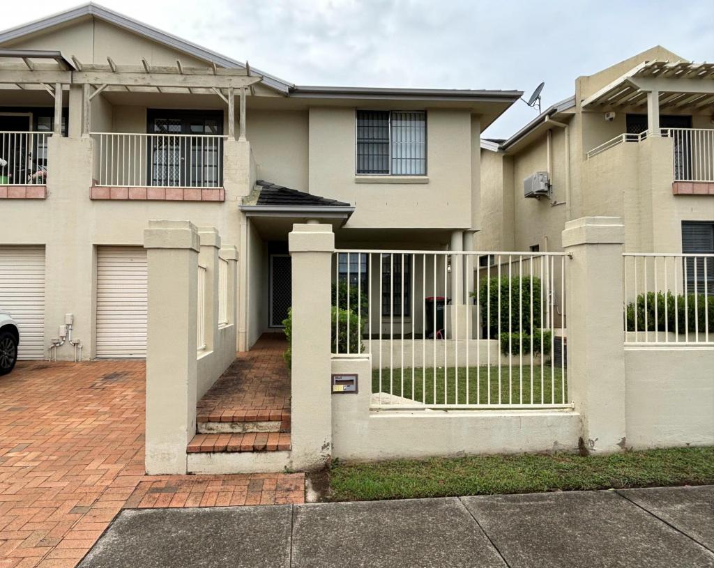 3/34 MARCONI RD, BOSSLEY PARK, NSW 2176