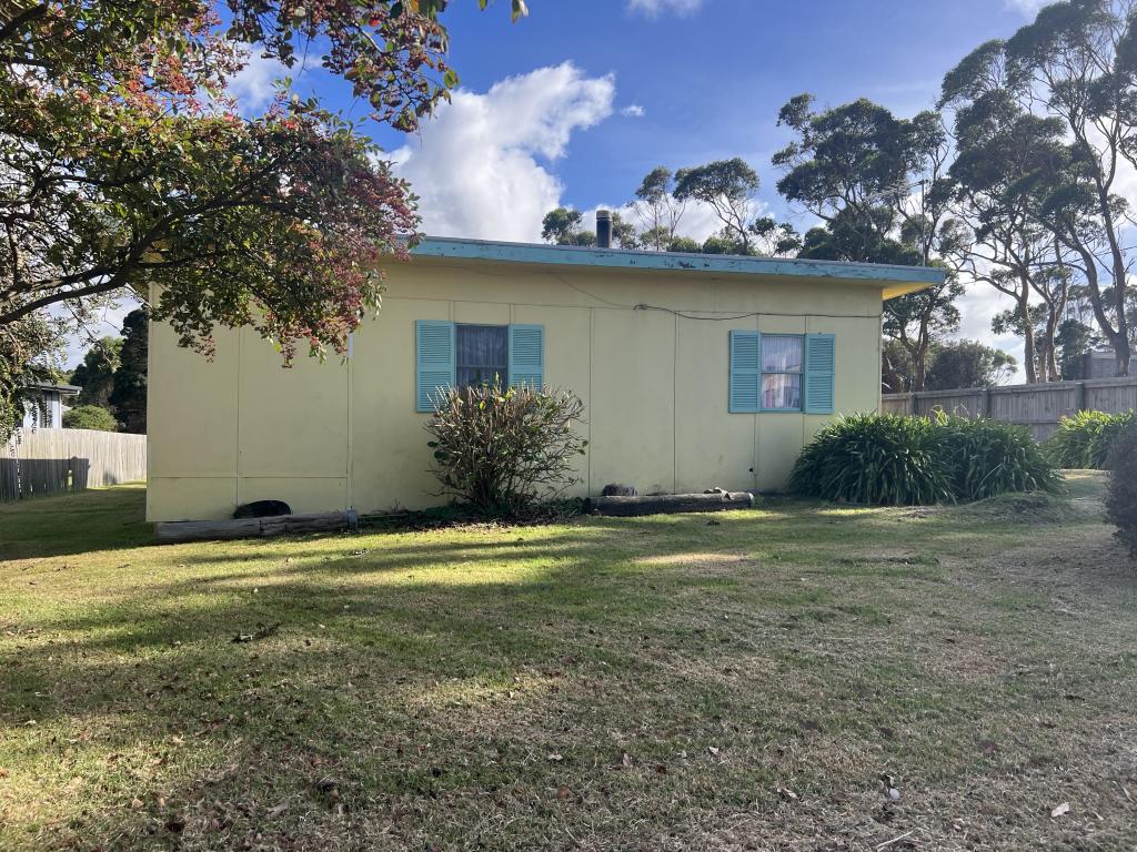 2865 Grassy Rd, Grassy, TAS 7256