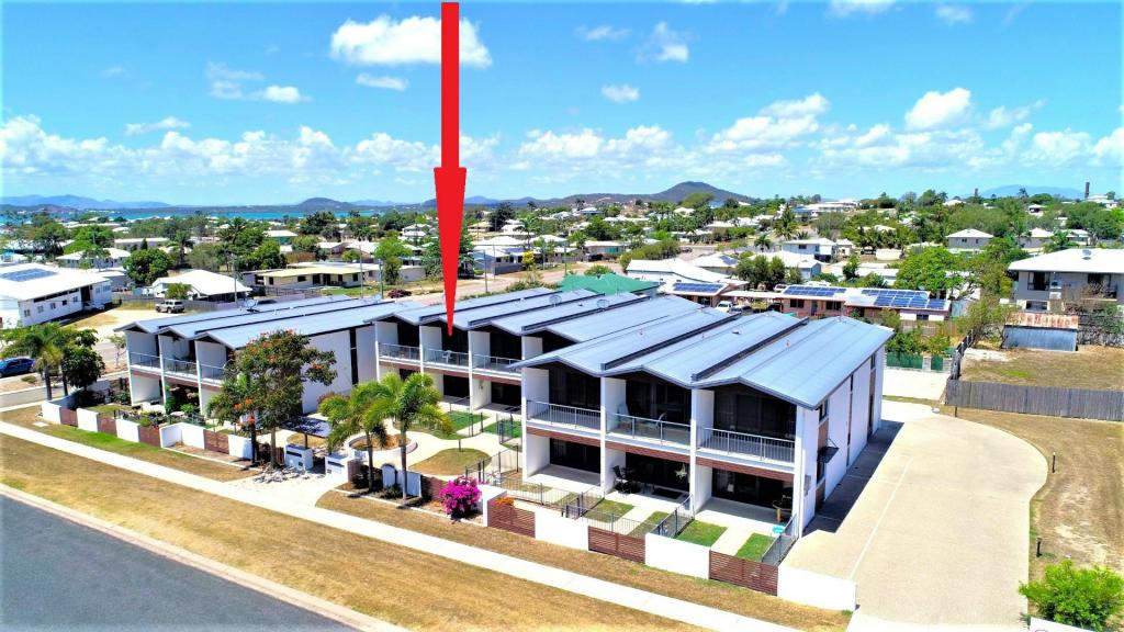 5/74A POWELL ST, BOWEN, QLD 4805