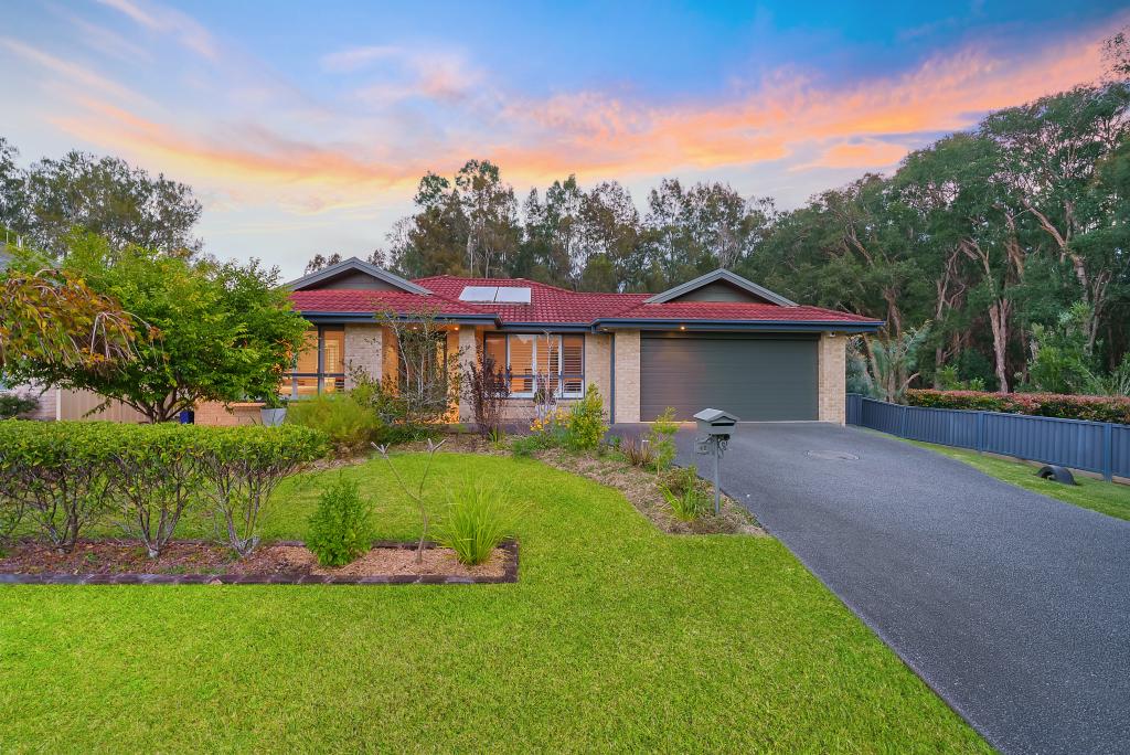 41 Explorers Way, Lake Cathie, NSW 2445