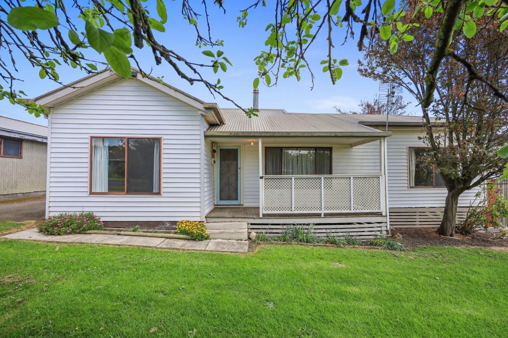 31 Baxter St, Timboon, VIC 3268