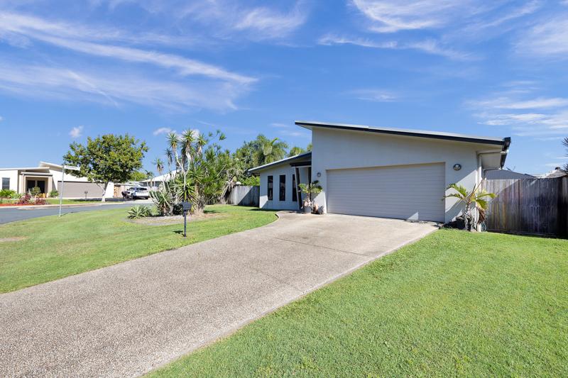 6 Werri St, Blacks Beach, QLD 4740