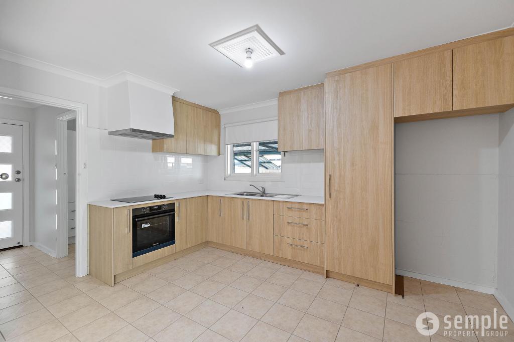 74 Phoenix Rd, Hamilton Hill, WA 6163