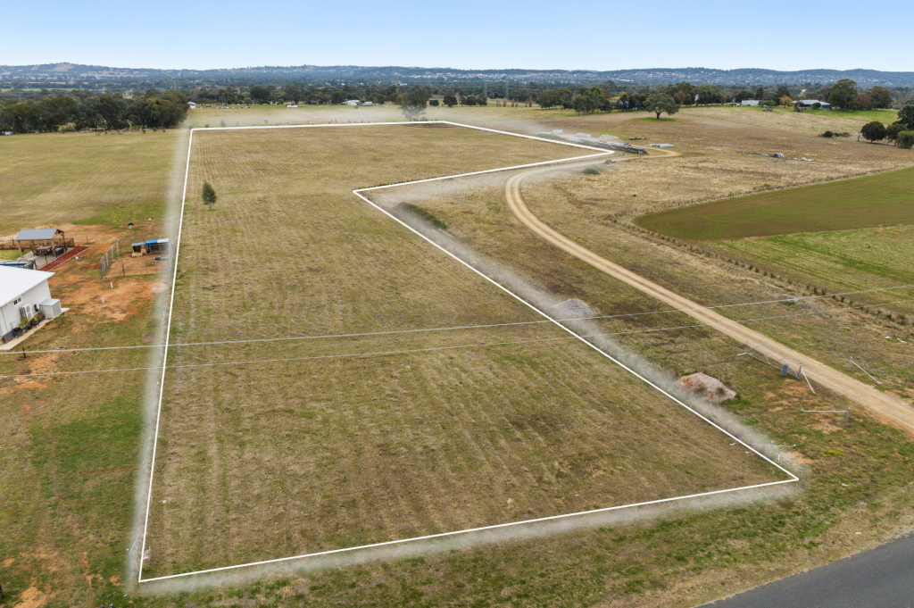 139 Butterbush Rd, Gregadoo, NSW 2650