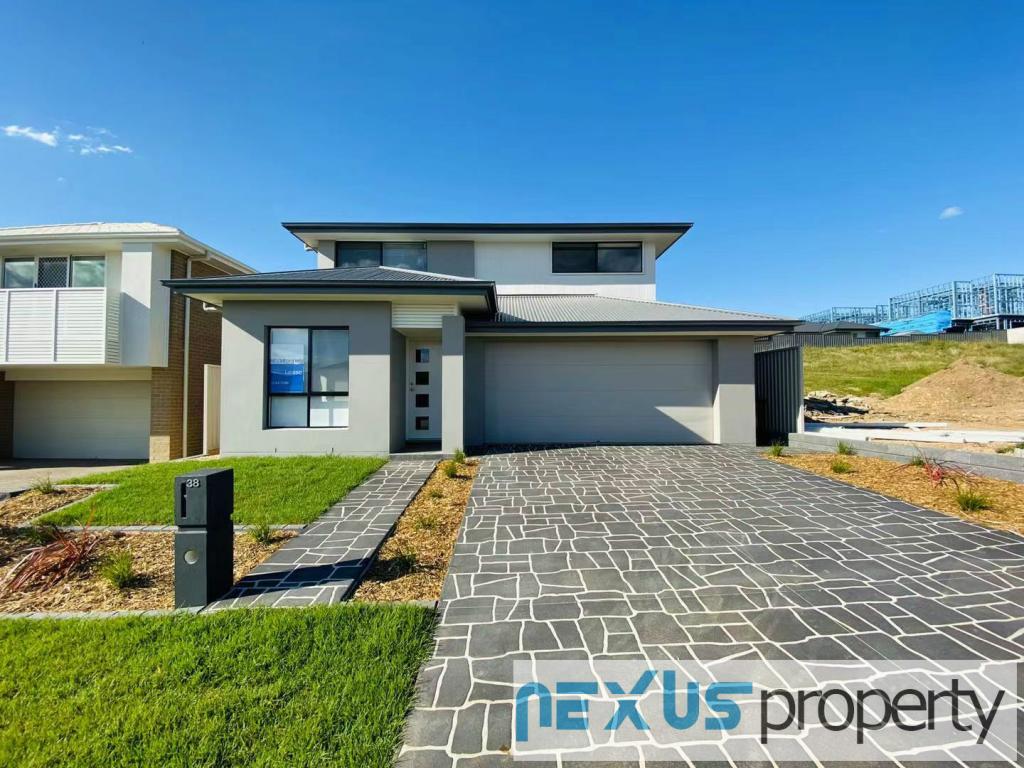 38 BATTAM RD, GREGORY HILLS, NSW 2557