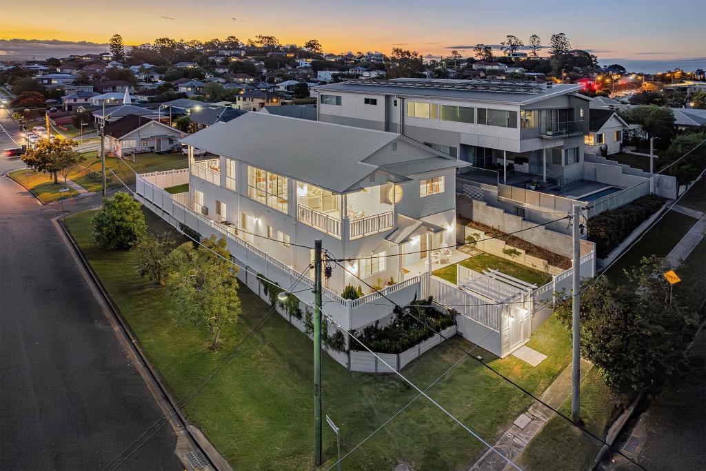 2 Berpi St, Stafford, QLD 4053