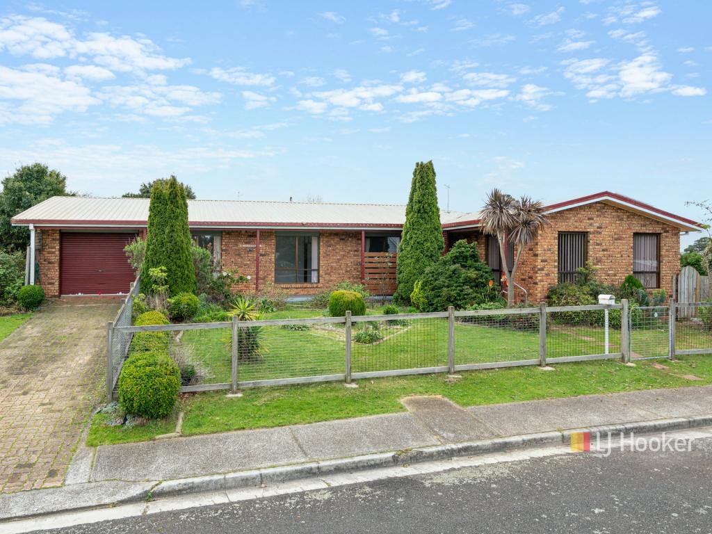 1 Warreen Dr, Penguin, TAS 7316