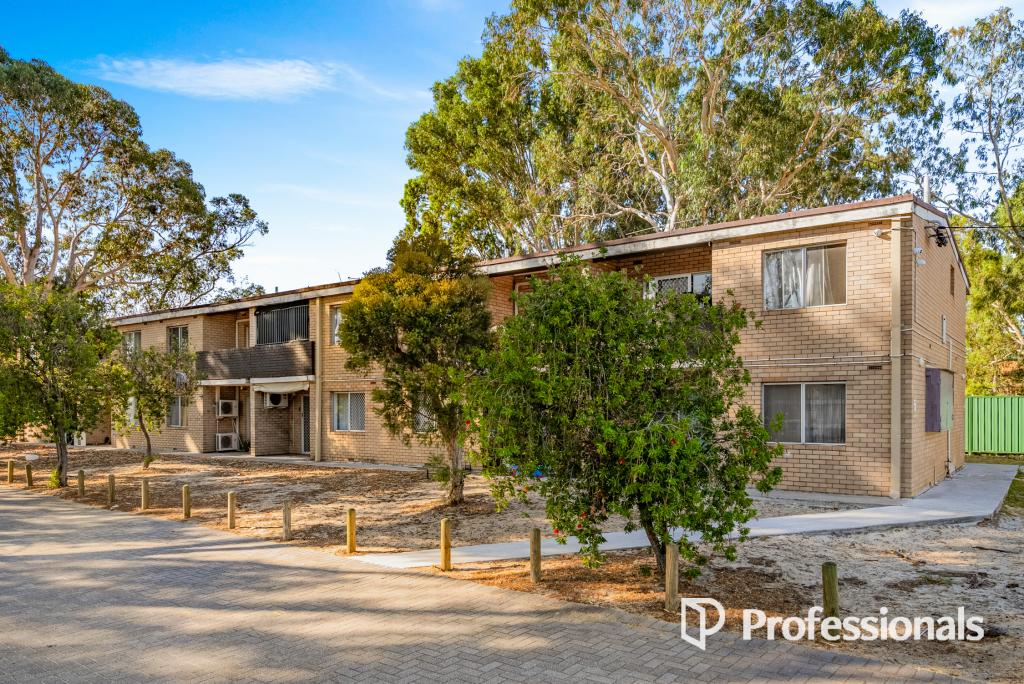 11/2 Dalziell St, Maddington, WA 6109