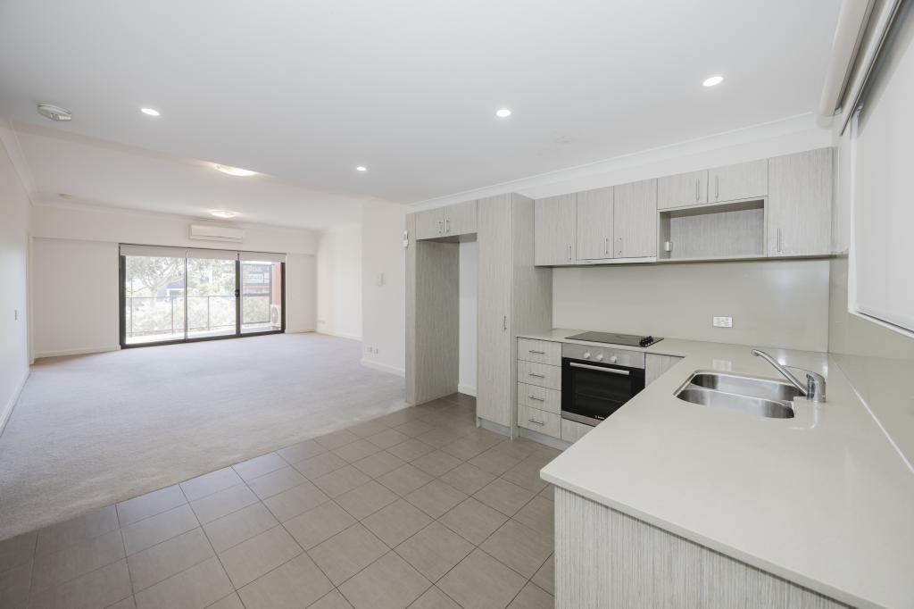 39/2 Molloy Prom, Joondalup, WA 6027