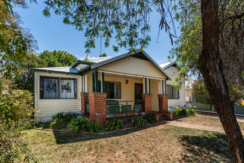 39 Wellington St, Molong, NSW 2866