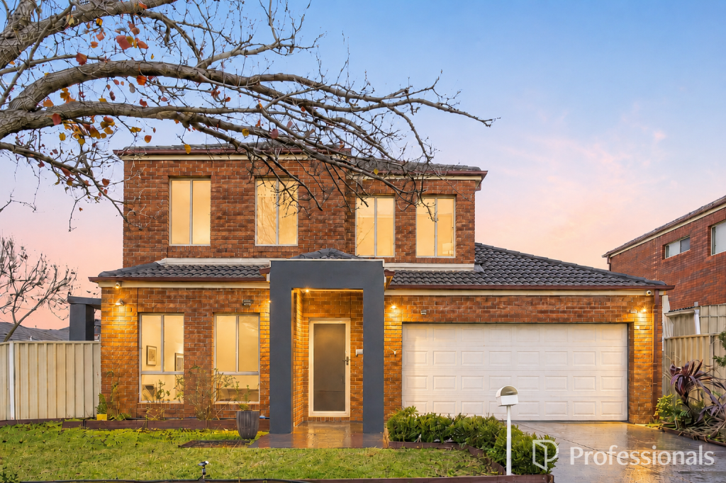 1 Kings Domain, Caroline Springs, VIC 3023