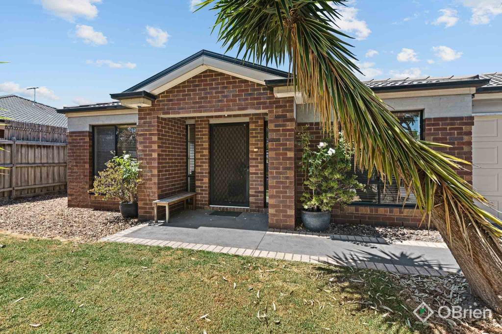10 Trevino Way, Cranbourne North, VIC 3977