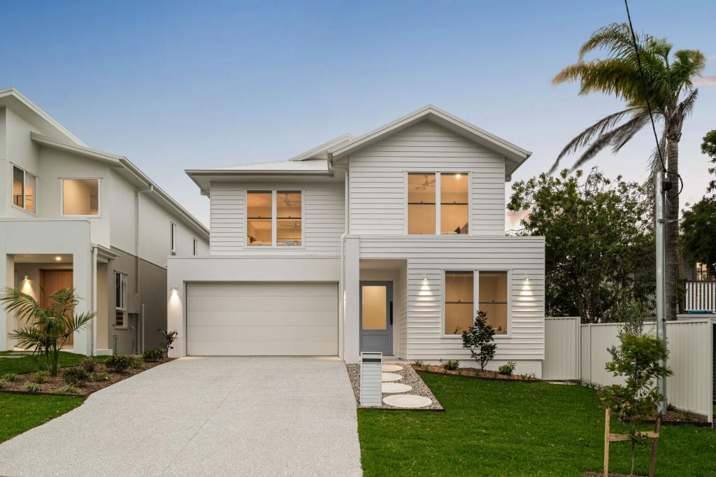 2/2 Teewah St, Dicky Beach, QLD 4551