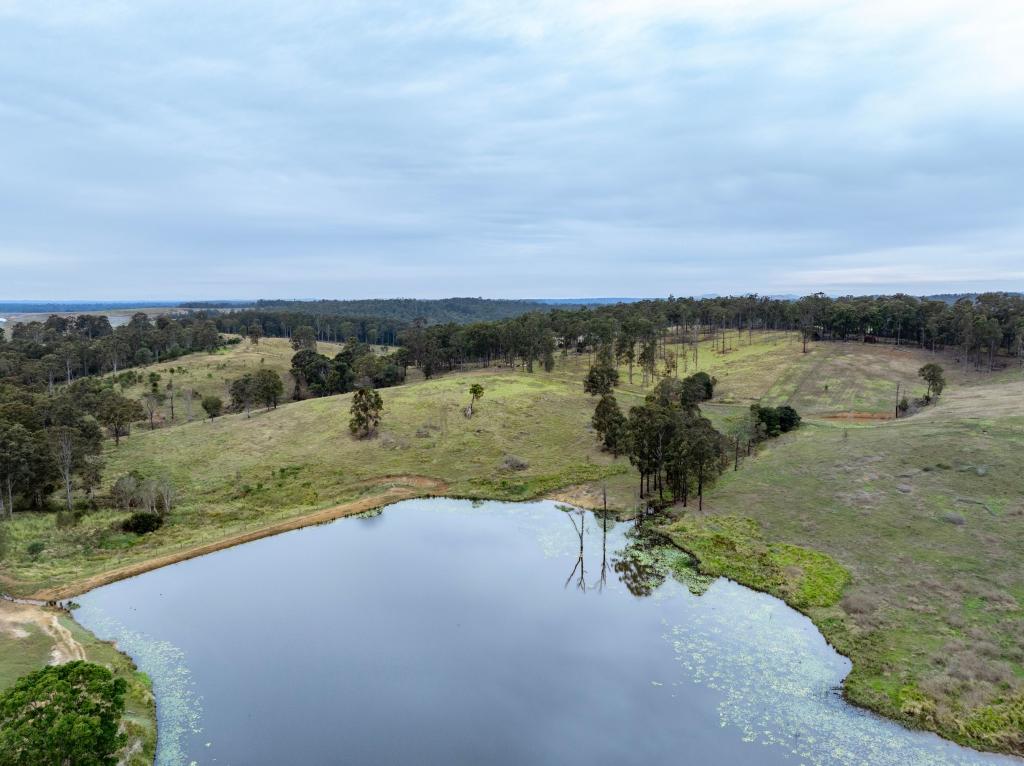 238 BAUPLE DR, BAUPLE, QLD 4650