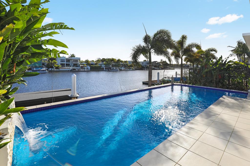 27 Bellanboe Cct, Pelican Waters, QLD 4551
