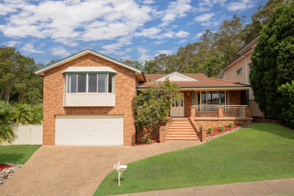 40 Cavalier Cres, Valentine, NSW 2280