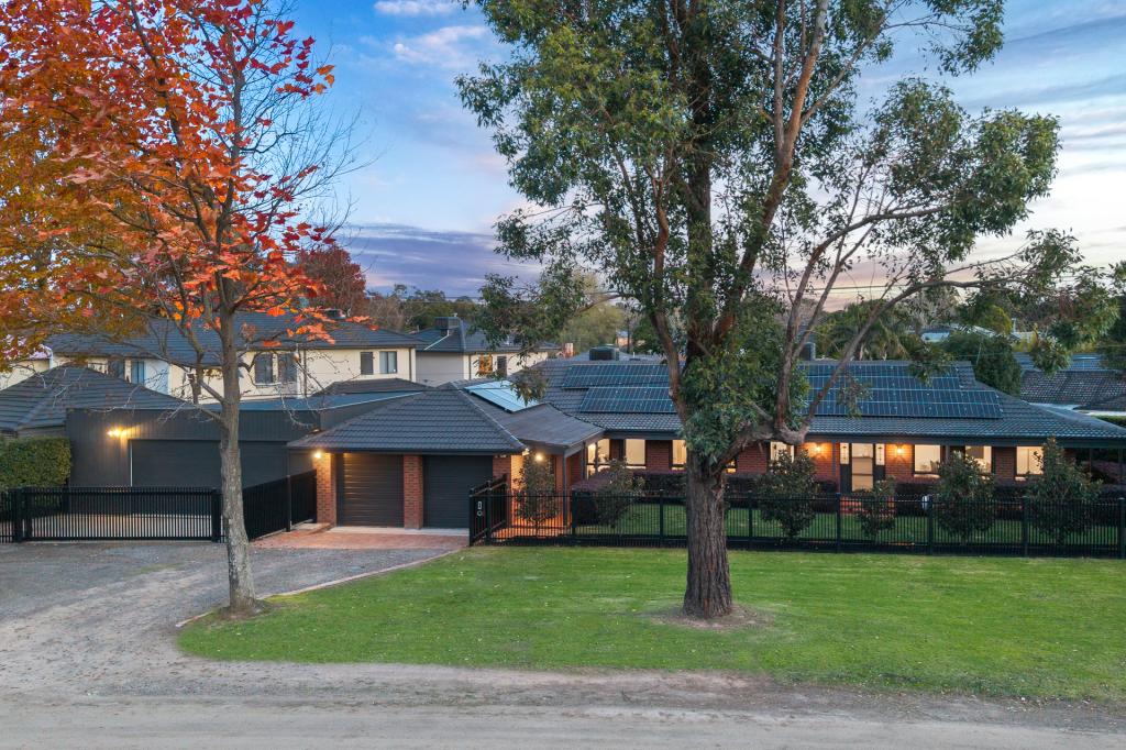 40 Manuka Rd, Berwick, VIC 3806