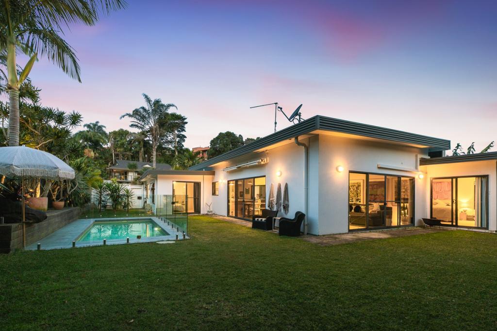 33 Caniaba Cres, Suffolk Park, NSW 2481