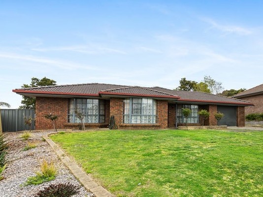 15 Lexington Cres, Mount Gambier, SA 5290