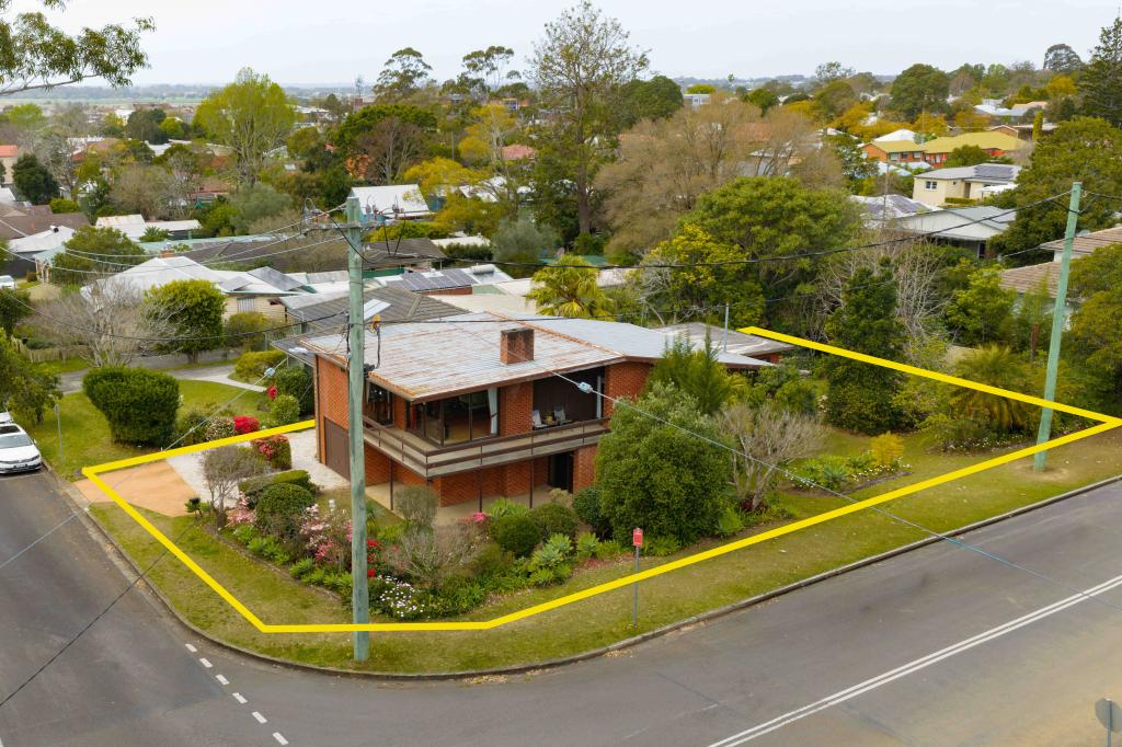2 NORTH ST, NOWRA, NSW 2541