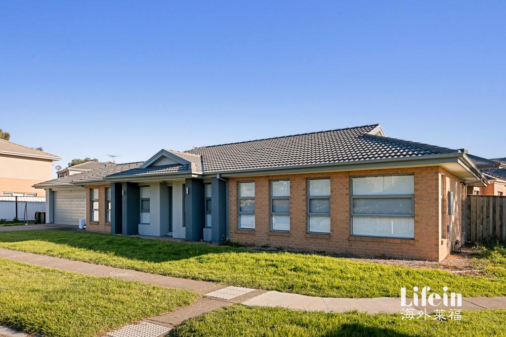 109 Featherbrook Dr, Point Cook, VIC 3030