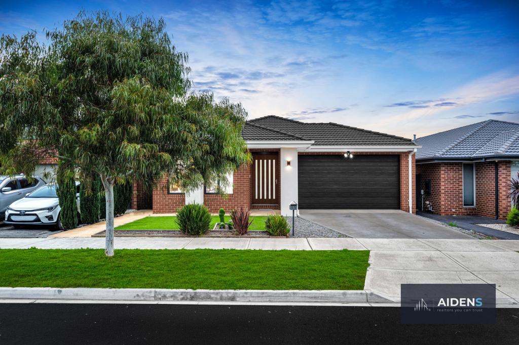 13 AZADI CRES, STRATHTULLOH, VIC 3338