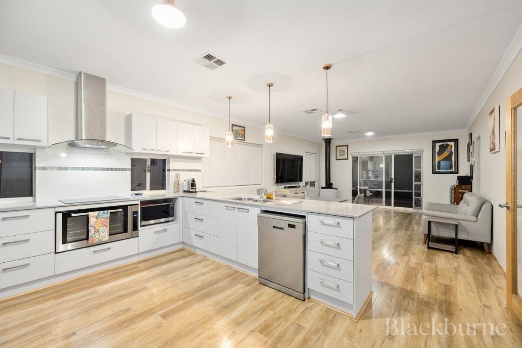 19 Farnell Rd, Byford, WA 6122