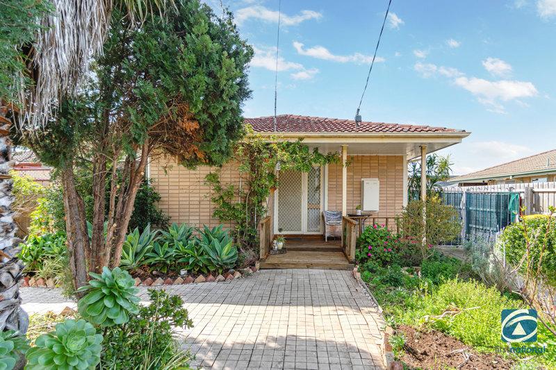 8 Balook Ct, Meadow Heights, VIC 3048