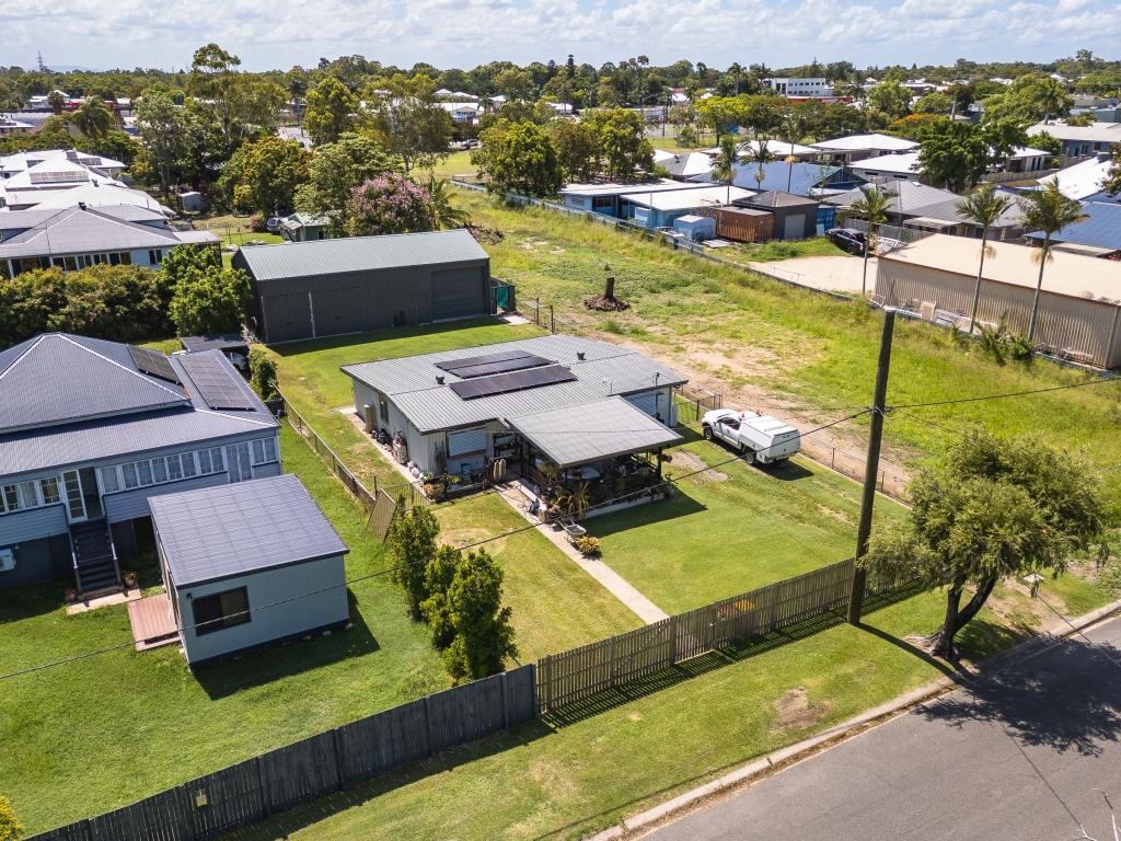 39 Edward St, Berserker, QLD 4701