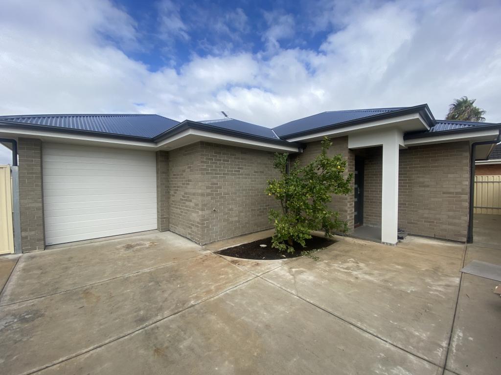 5a Spencer St, Parafield Gardens, SA 5107