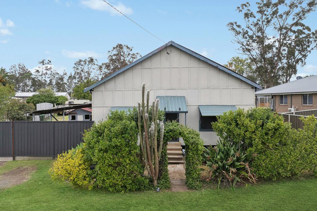 6 Adelaide St, Paxton, NSW 2325