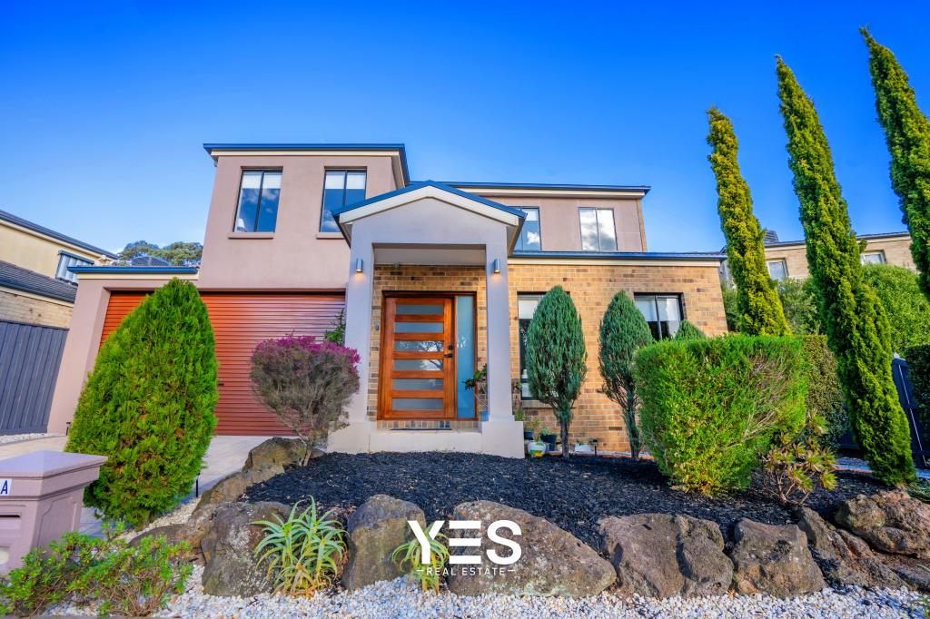 5A AUGUSTUS DR, BERWICK, VIC 3806