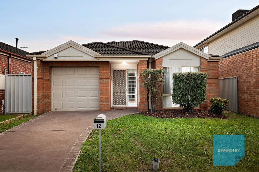 12 Yendon Cl, Caroline Springs, VIC 3023