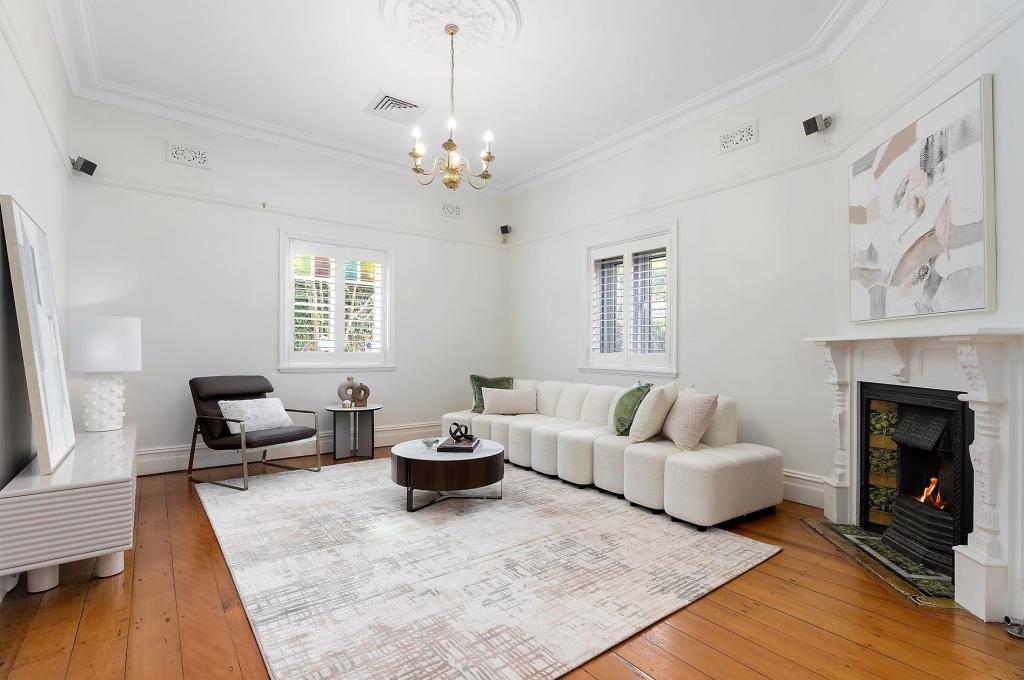 17 Bobbin Head Rd, Pymble, NSW 2073