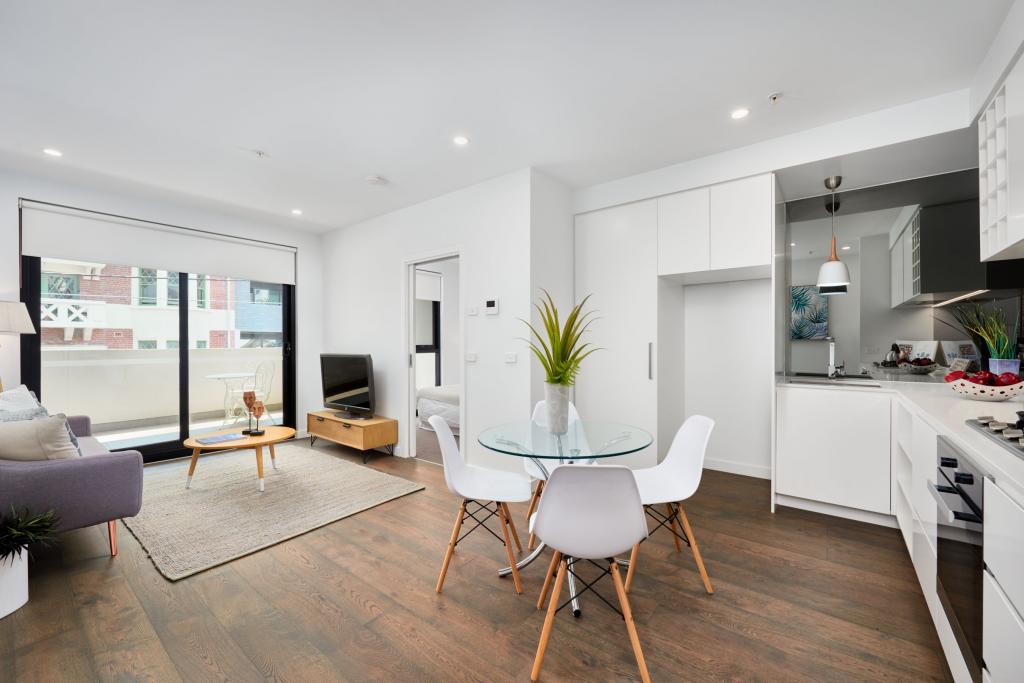 109/2 PRINCES ST, ST KILDA, VIC 3182