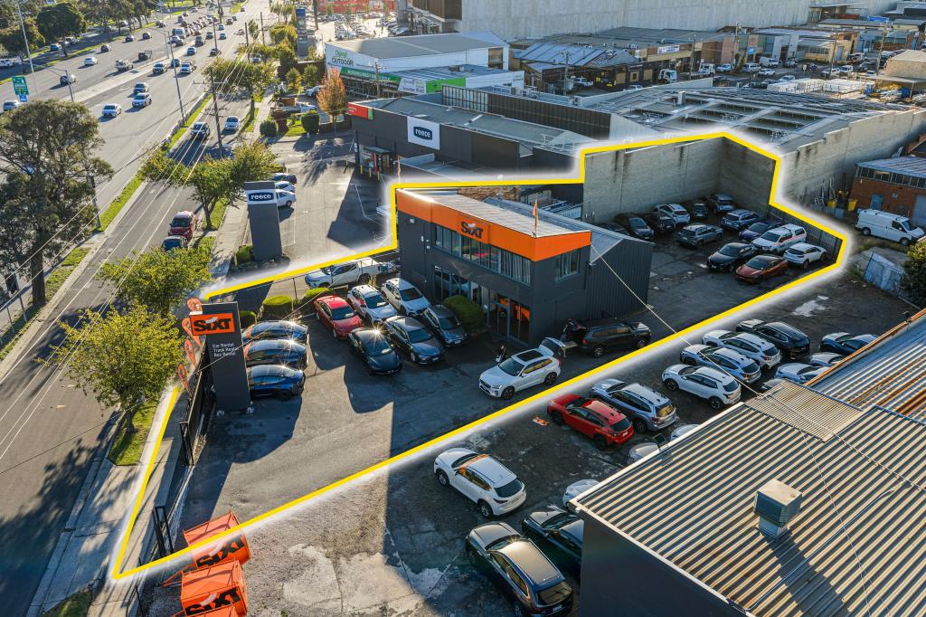 2137 DANDENONG RD, CLAYTON, VIC 3168