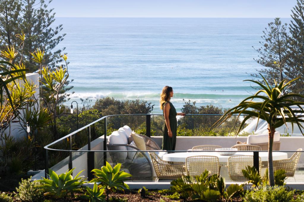2/206 DAVID LOW WAY, PEREGIAN BEACH, QLD 4573