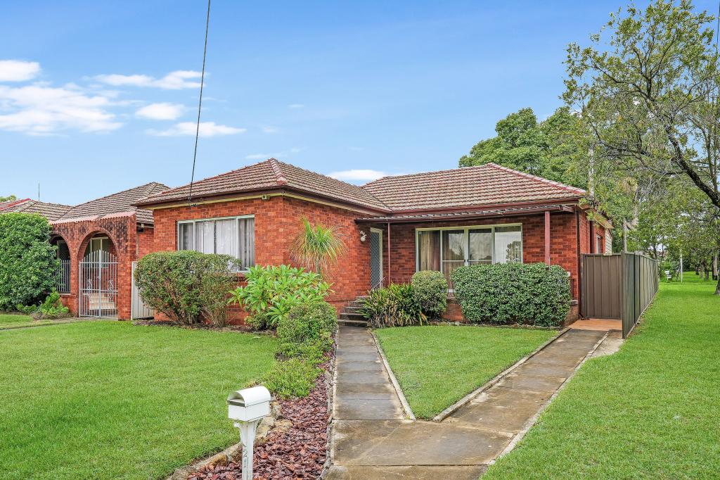 21 Gascoigne Rd, Birrong, NSW 2143