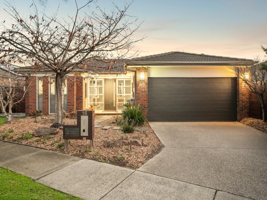 16 Stephanie Ct, Carrum Downs, VIC 3201
