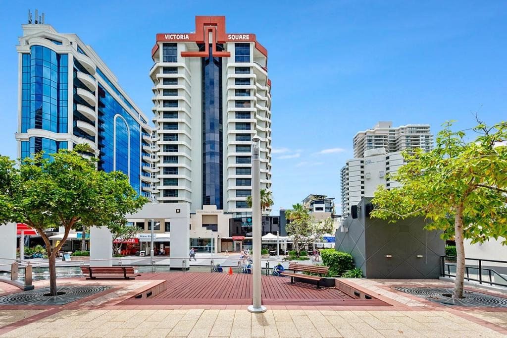 31/15 Victoria Ave, Broadbeach, QLD 4218