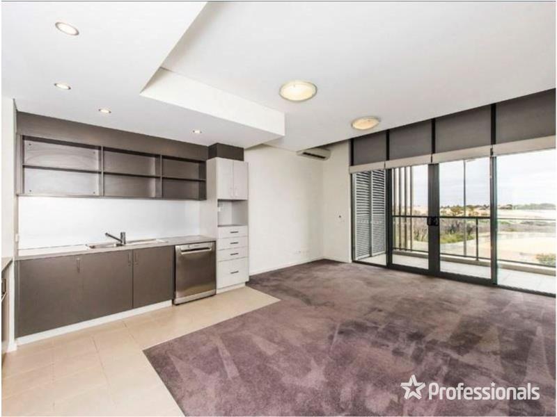 71/16 Midgegooroo Ave, Cockburn Central, WA 6164