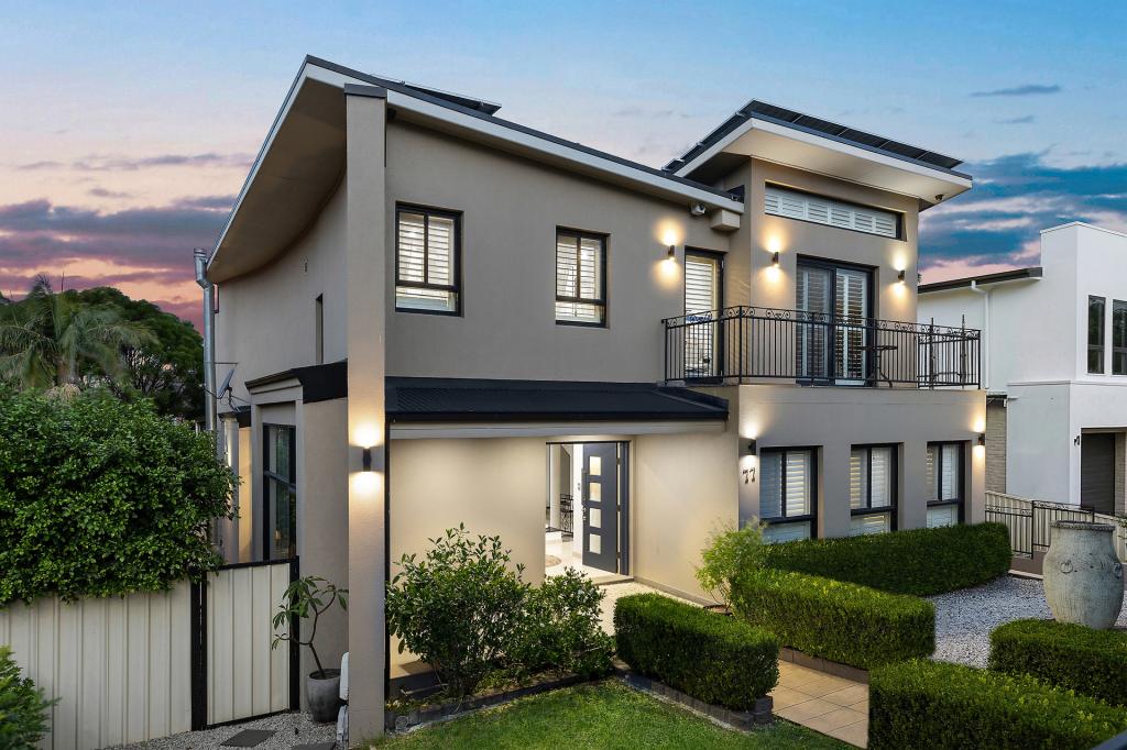 77 Maiden St, Greenacre, NSW 2190