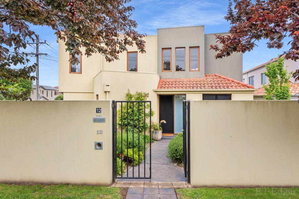 12 Queen St, Mornington, VIC 3931