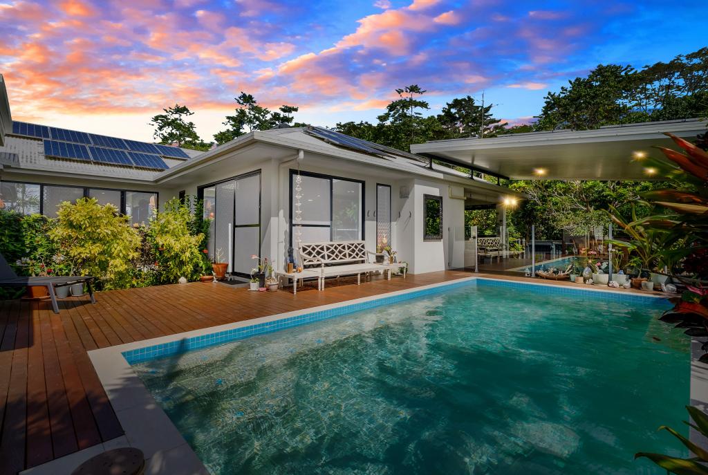 42 Mcbride St, Redlynch, QLD 4870