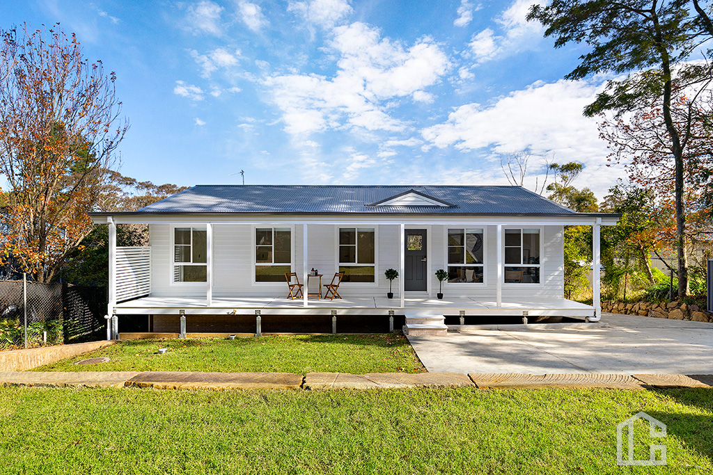 28 Railway Pde, Hazelbrook, NSW 2779