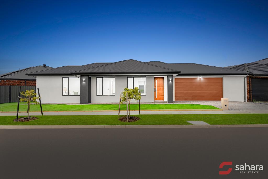 10 PINEVALE AVE, WYNDHAM VALE, VIC 3024