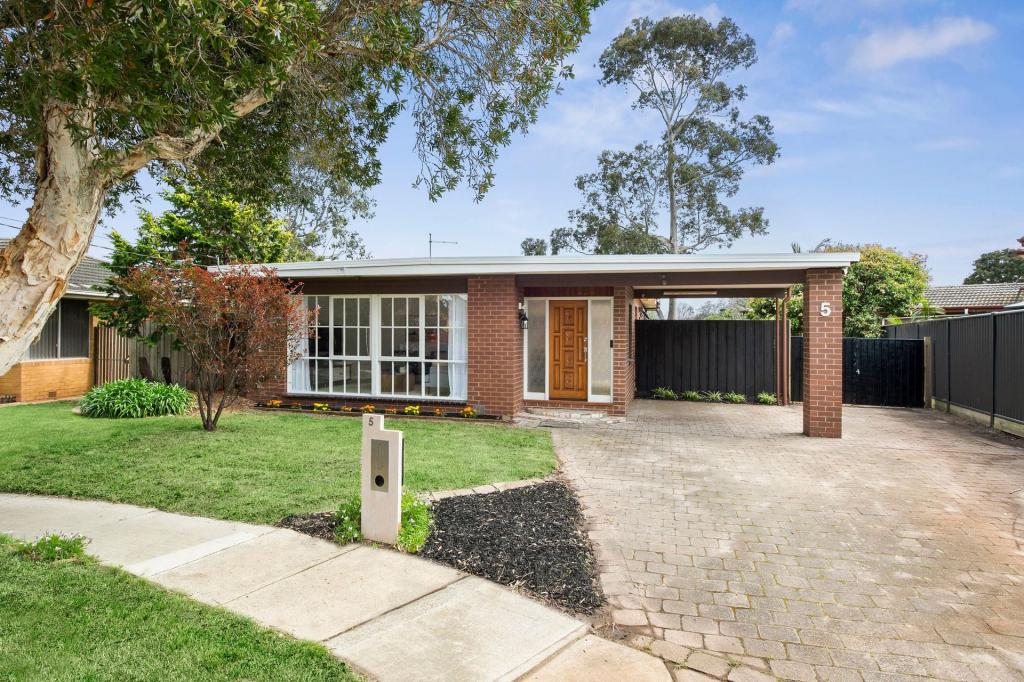 5 MARLA CT, FRANKSTON, VIC 3199