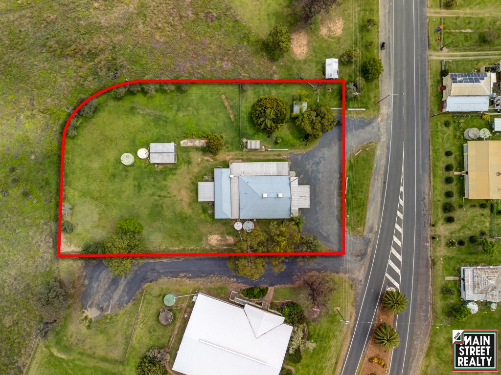 3 Munro St, Cooyar, QLD 4402