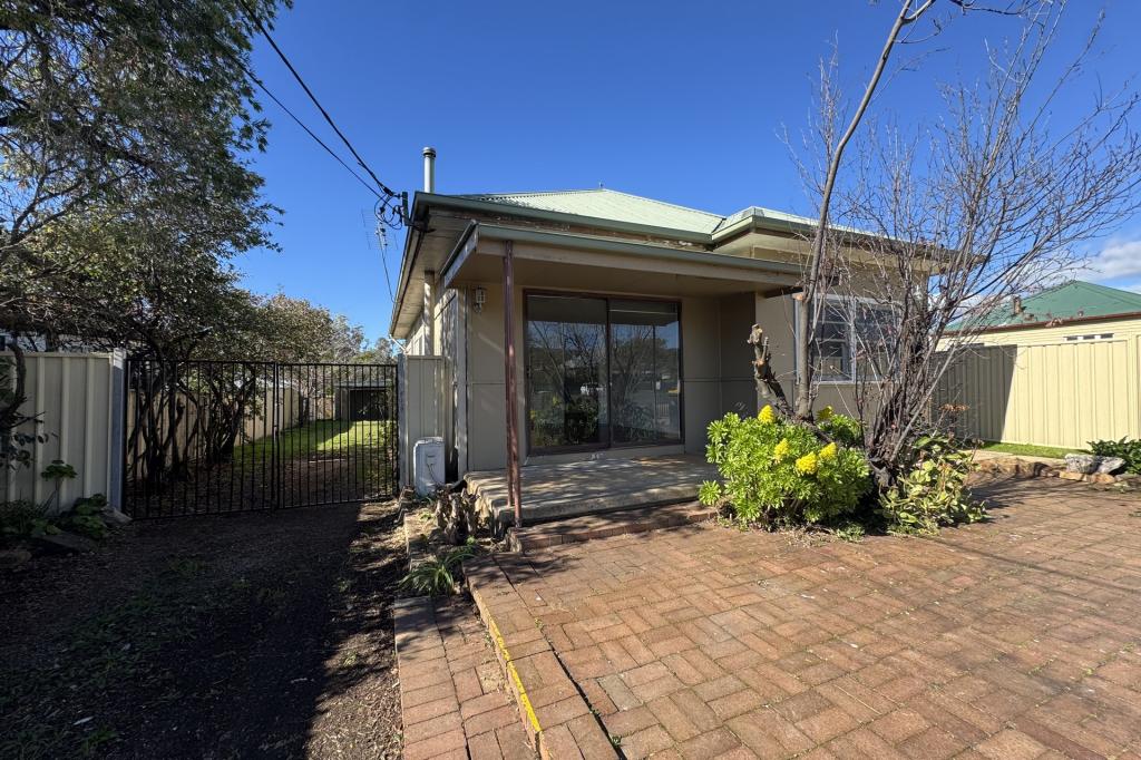 87 Lawson St, Mudgee, NSW 2850